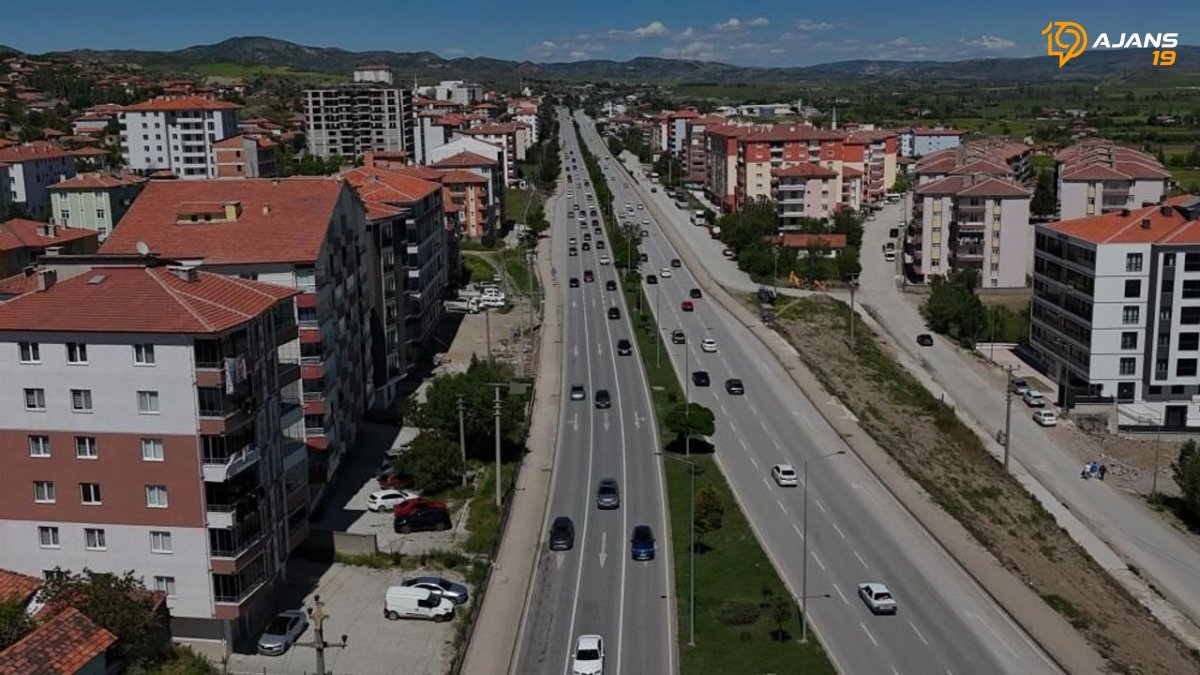Çorum'da trafik tedbirleri araç yoğunluğunu azalttı