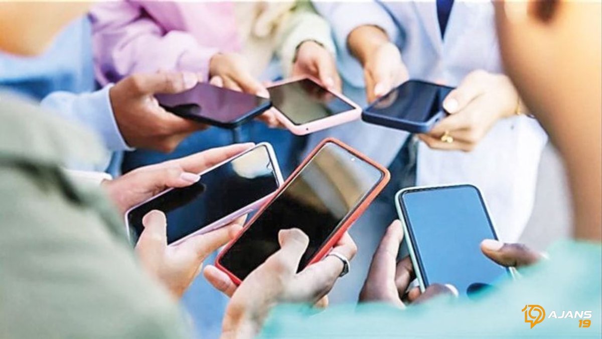 Cep Telefonu Fiyatları Patlayacak: Yeni Zamani İşte O Gün Belli Oldu!