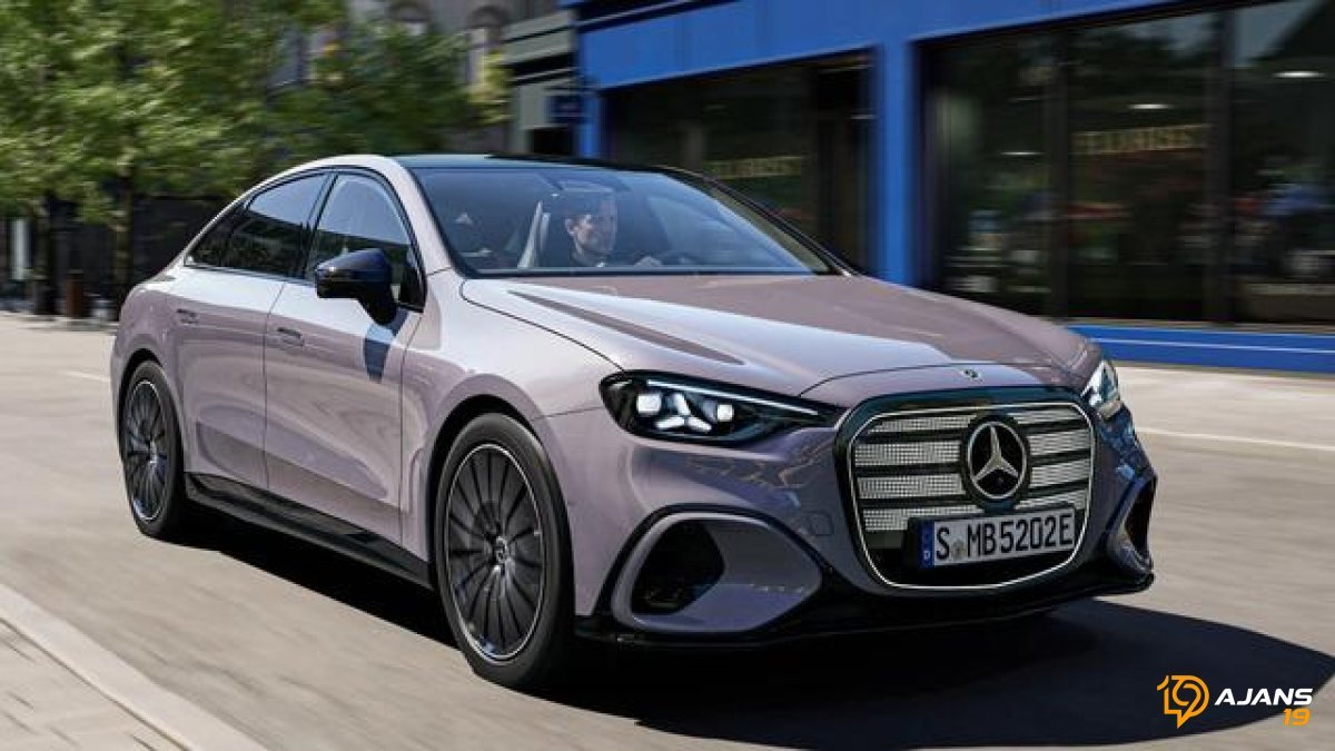 Mercedes'ten Sürpriz Atılım: C Serisi Elektrikli Devrimle Tanıştı! Fiyatı Dudak Uçuklatacak mı?