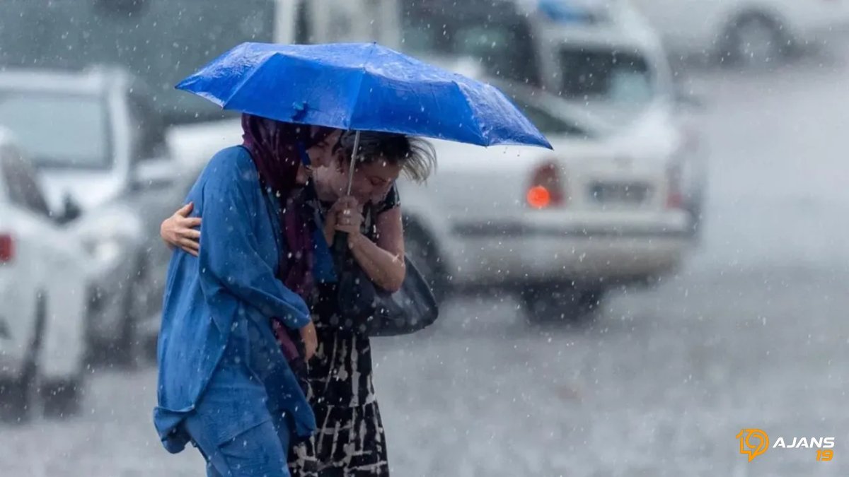 Çorum'u Sırılsıklam Edecek Tehlike Geliyor! Meteoroloji'den Kritik Saat Uyarısı: Ani Sel Kapıda mı?