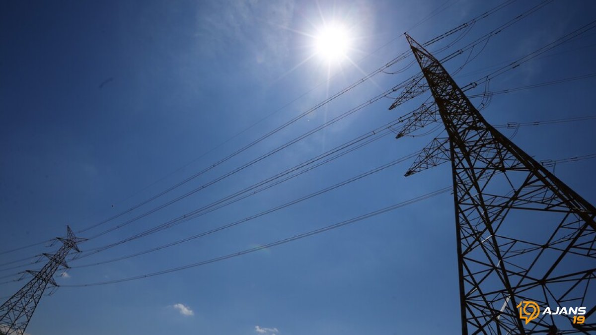 Türkiye Enerjide Dev Adım Attı! Kurulu Güç Rekor Tazeledi: 126.500 Megavat Sınırını Aştık!