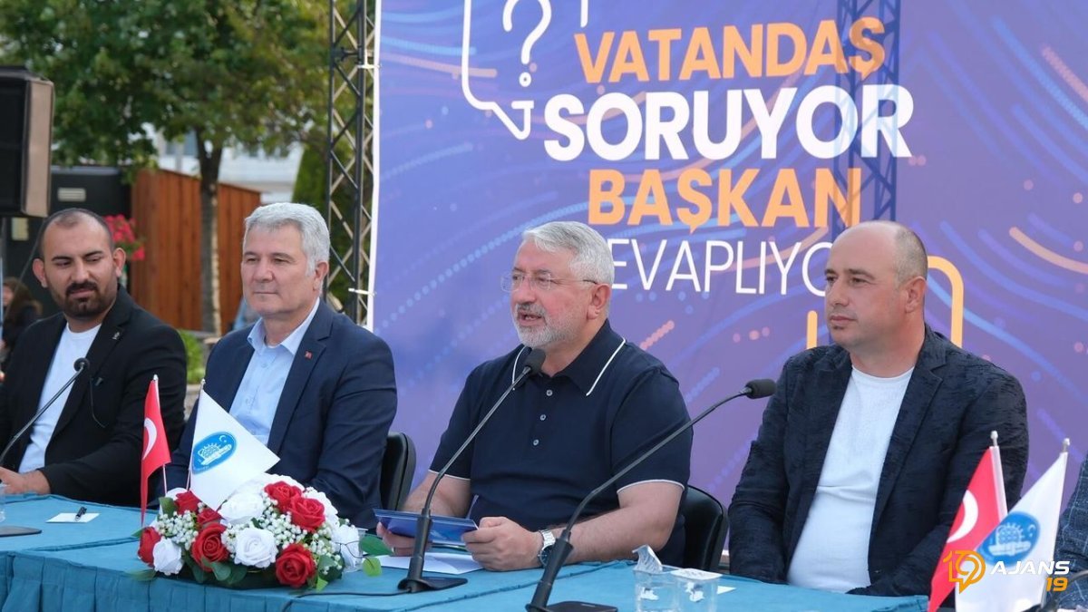 Çorum'da Mahalle Sakinleri Başkanla Buluştu: ‘Her Yere Eşit Hizmet’ Vaadi Ne Anlama Geliyor? İşte Detaylar!