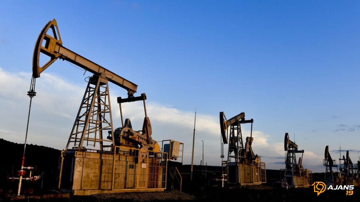 Büyük Diplomasinin Sinyali Mi? Petrol Piyasasında 100 Dolar Altına İnişin Perde Arkası Aralanıyor!