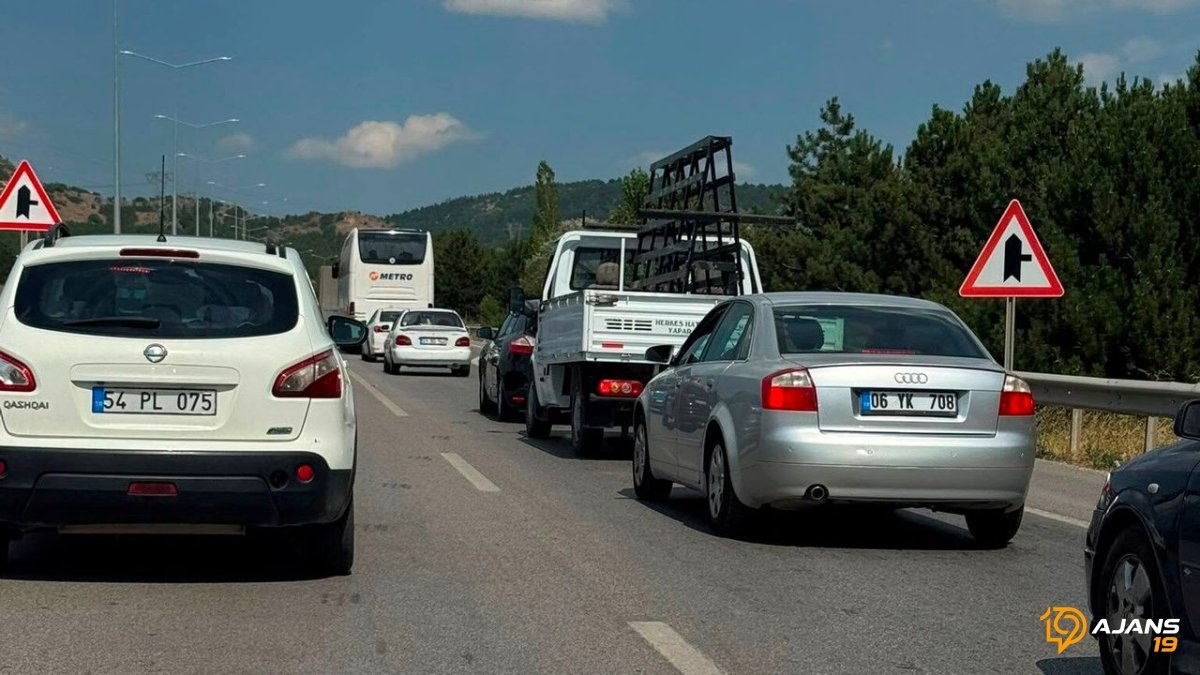 Çorum'da trafik çilesi başladı: "Kimse kimseye yol vermiyor"