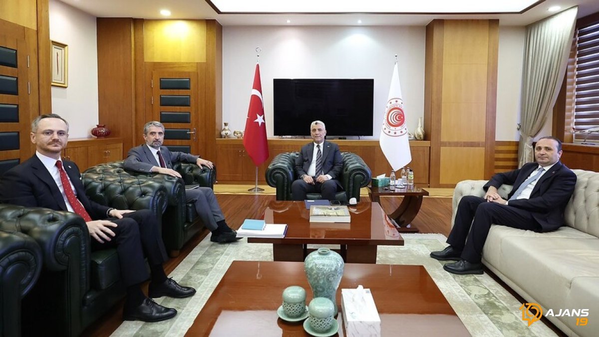 Bakan Bolat: 'Türkiye Yüzyılı' hedeflerimiz doğrultusunda kamu-özel sektör işbirliğini kararlılıkla destekliyoruz