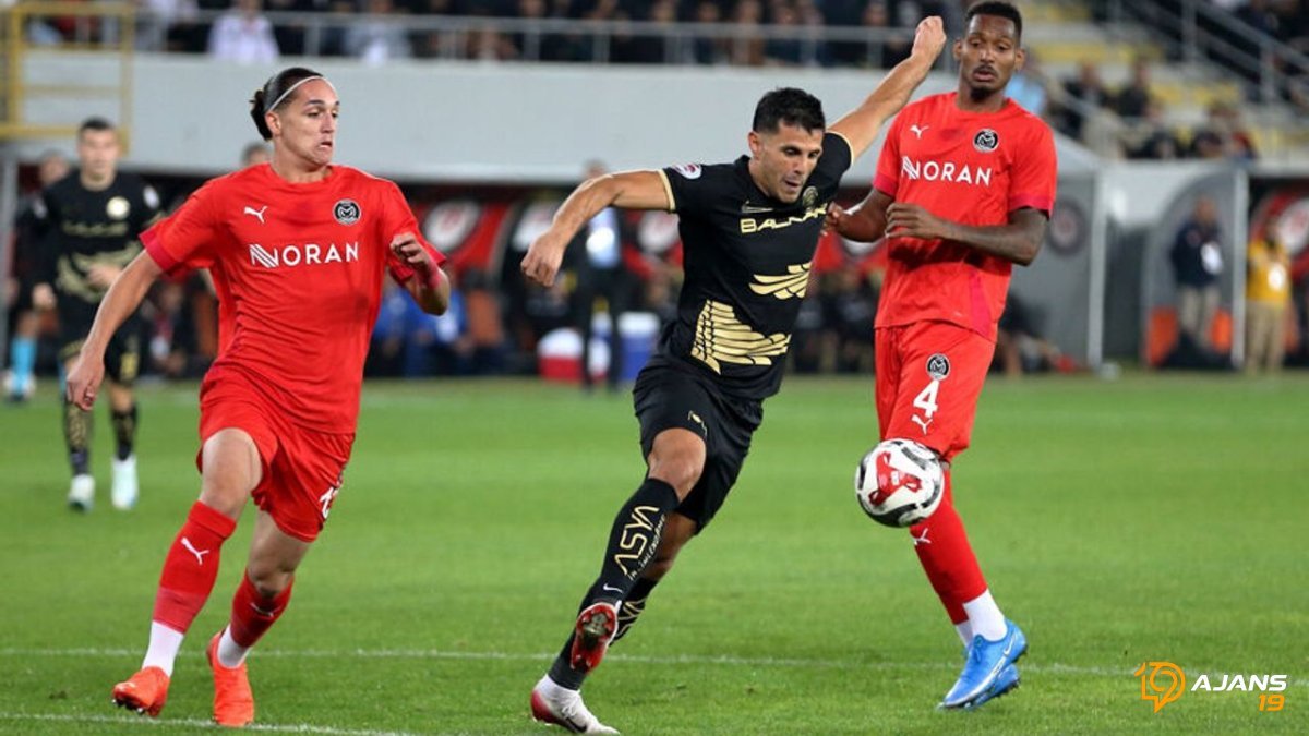 Sırp Yıldızın Şok Kararı: Çorum FK Kariyerinin Ardından Futbolu Noktaladı!