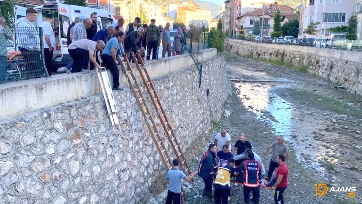 Diyaliz Yolculuğu Hayatından Kopardı: Nakil Aracındaki Vahim Kaza Sonrası Acı Haber Geldi!