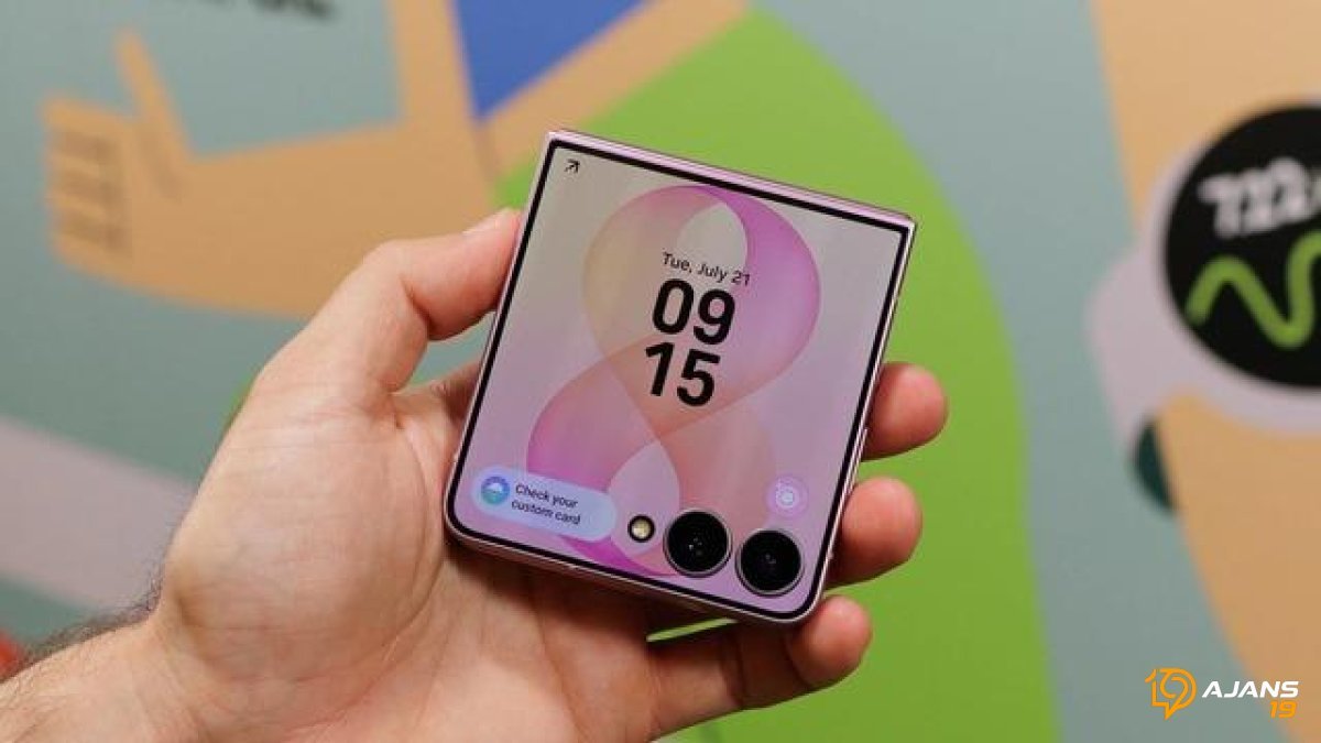 Samsung'dan Katlanabilir Telefon Sırları! Z Serisi Tasarımının Ardındaki Mühendislik Harikası Açığa Çıktı