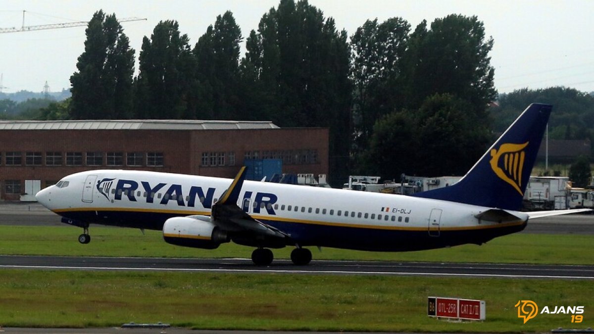 Yaz Tatili Kabusu Kapıda! Avrupa'da Uçak Biletleri Fahiş Fiyatlara mı Yükselecek? Ryanair CEO'sundan ŞOK Tahmin!