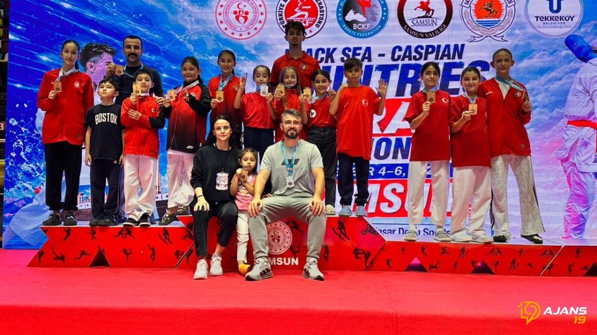 Karatede Tarihi Başarı! Çorumlu Sporcular Hazar ve Karadeniz'i Fethetti: 24 Madalya ve Şampiyonluk!