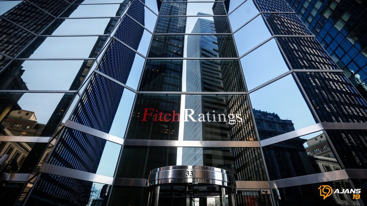 Fitch'ten Halkbank'a Dev Zam! 'B-' Kapasite Notu Neden 'B' Oldu? Kritik Detaylar Ortaya Çıktı!