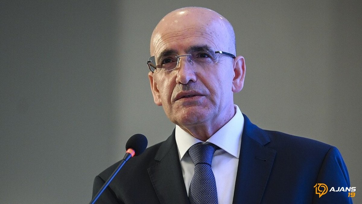 Küresel Fırtınaya Rağmen Cep Delinmiyor: Bakan Şimşek'ten Mali Disiplin Mesajı!