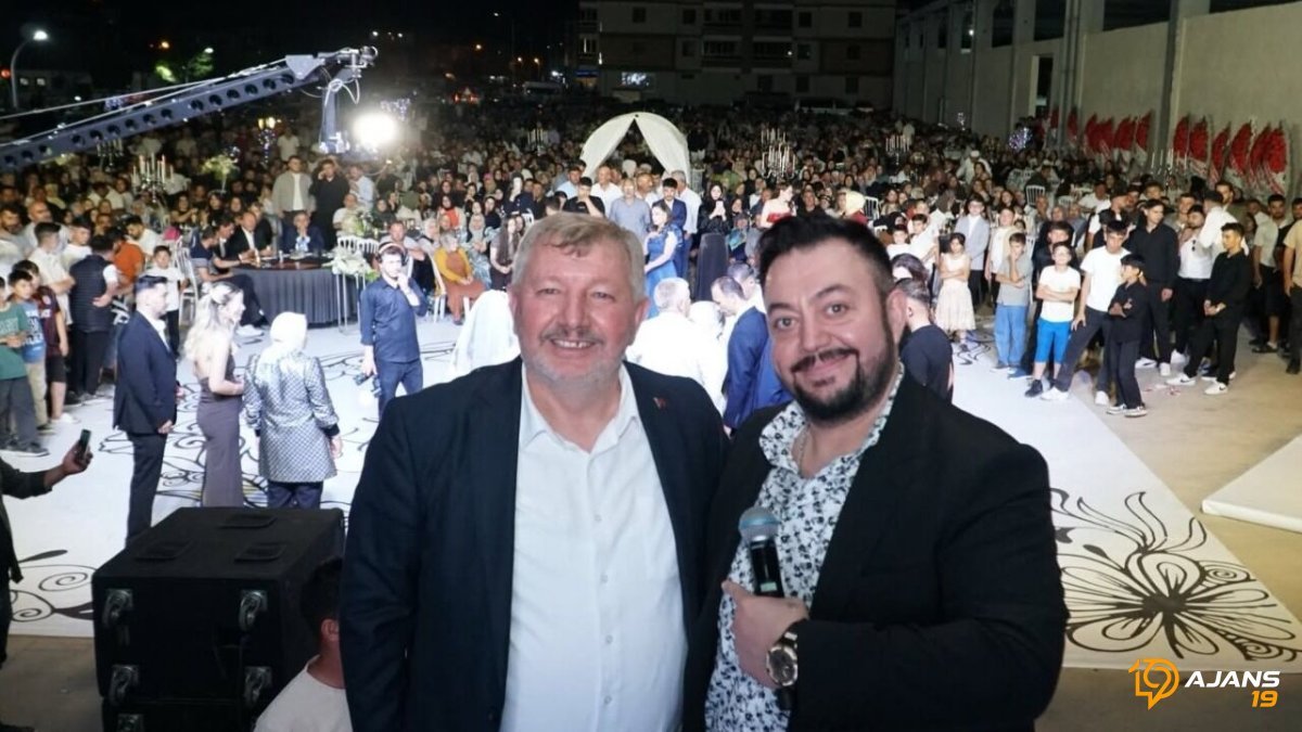 Osmancık Güreş Ağası Düğününde Yıldızlar Geçidi: Hüseyin Kağıt Sahnedeydi!