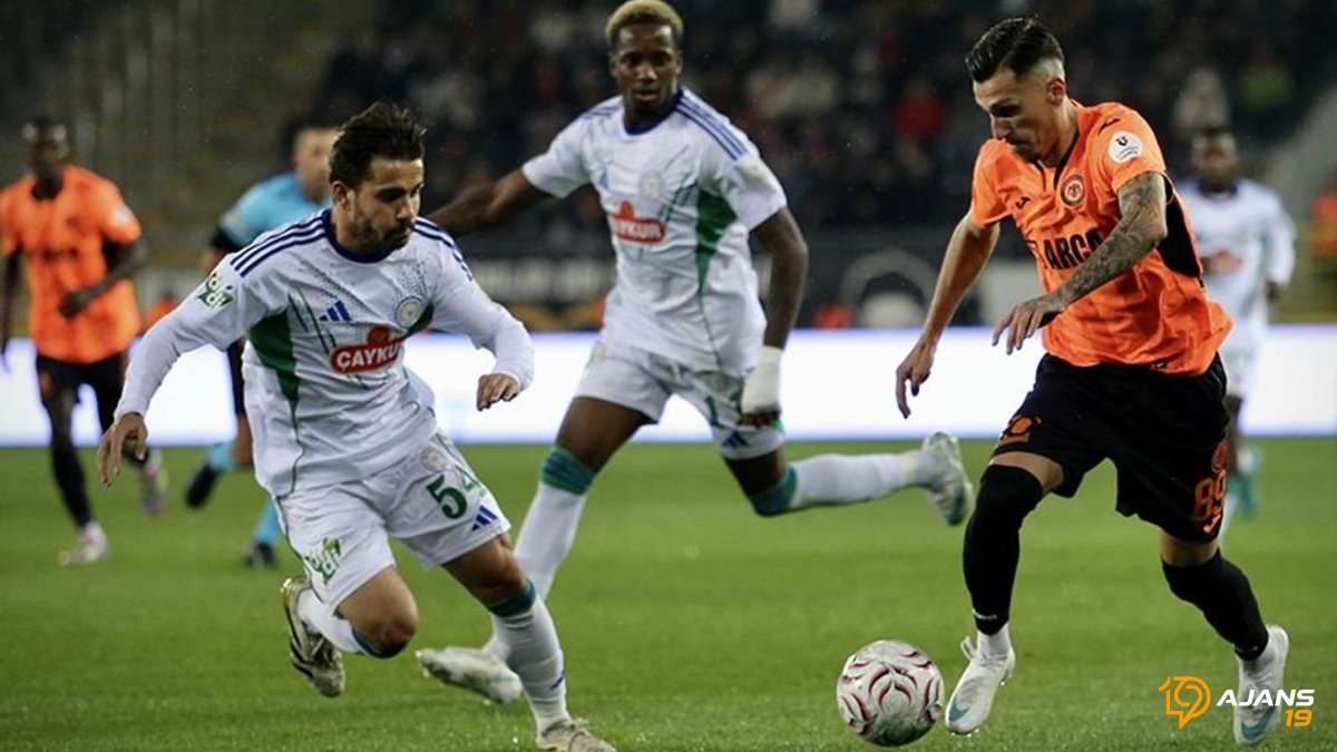 Süper Lig'in 'Görünmez Eli'nden Bir Mucize Daha: Rize Karşısında Asist Üretmeye Devam Etti!