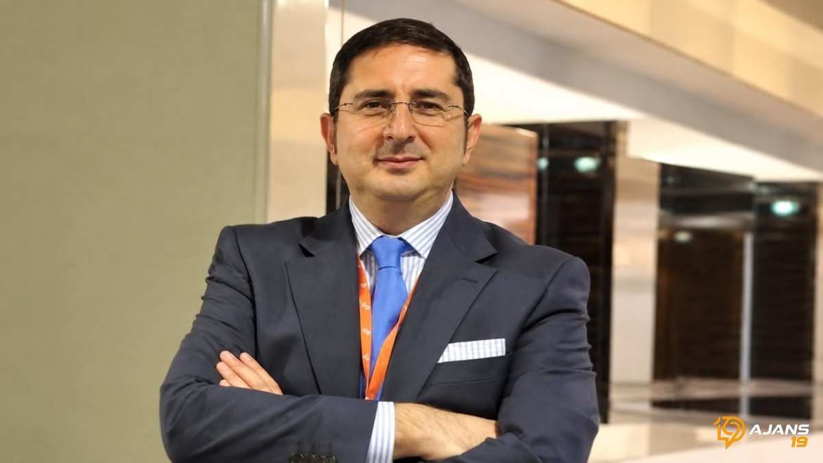Erdem Çenesiz'den ÇORUM HABER'e 'Tarafsızlık' Sinyali: Meslek Hayatındaki Başarıya Vurgu!