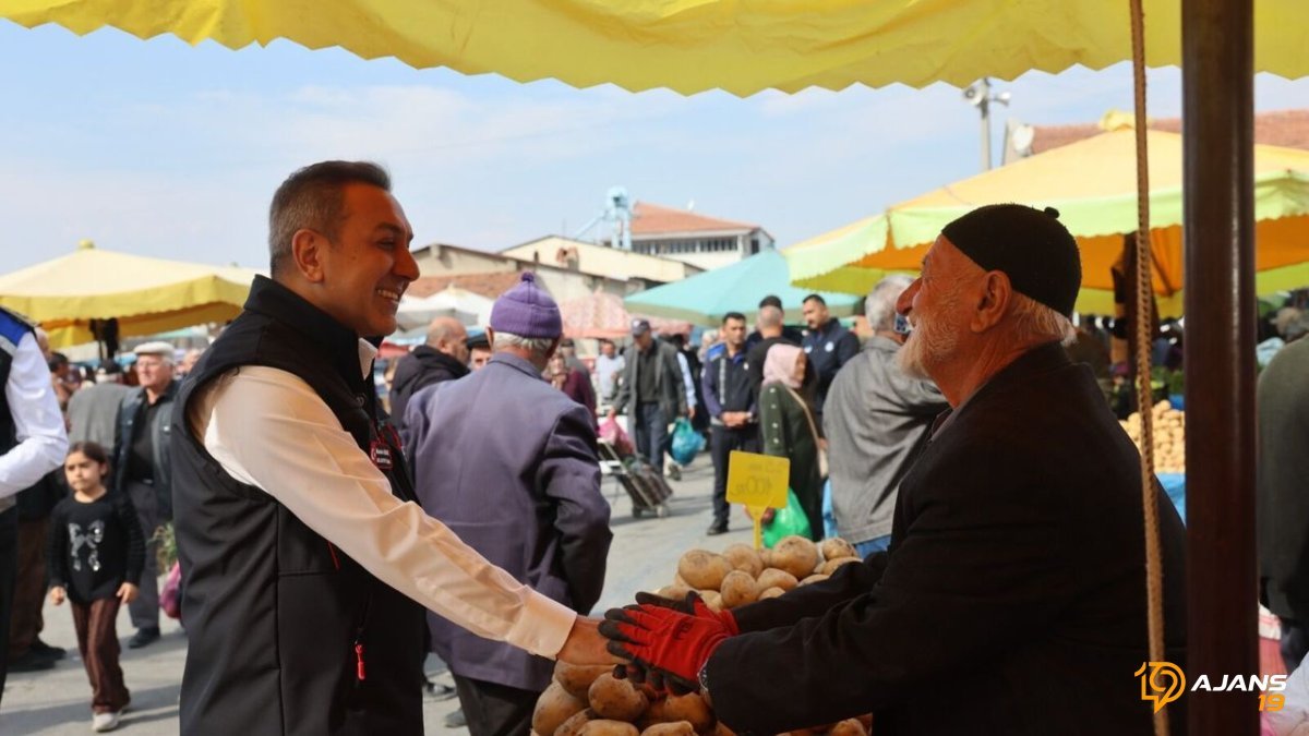 Muhsin Dere'den Sürpriz Pazar Ziyareti: Esnafın Gönlünü Fethetti, Talepleri Dinledi!