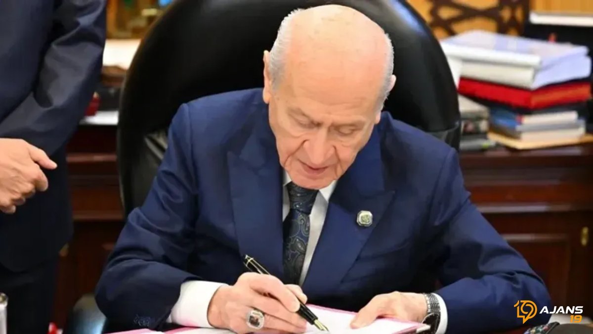 Bahçeli'den İmza Sonrası 'O Şahıslar' İçin Ağızları Açık Bırakan Açıklamalar: İşte Detaylar!