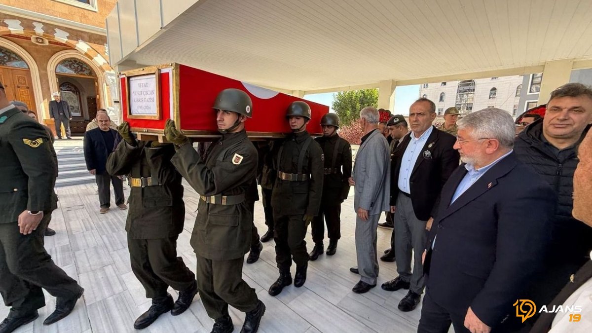 Kıbrıs Gazisi Yusuf Çıkdın'ın Anısına Duygusal Veda: Çorum'da Yürek Burkan Bir Tören