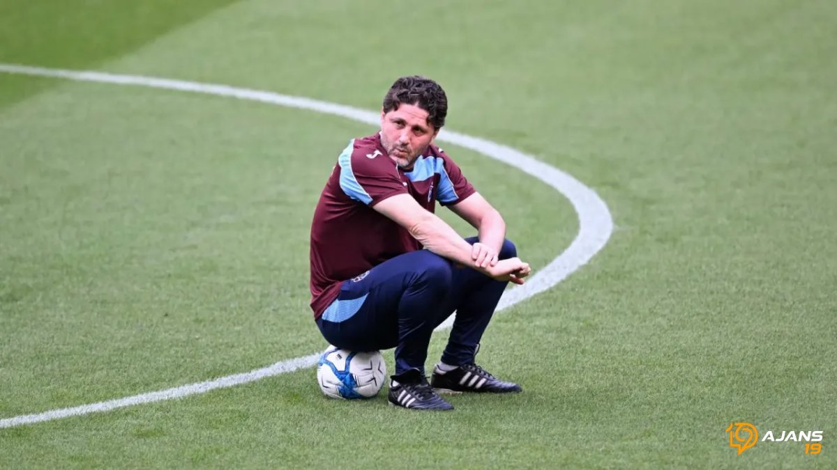 Süper Lig'de Şok Gelişme: Fatih Tekke Gidiyor, Yerine Kim Gelecek?