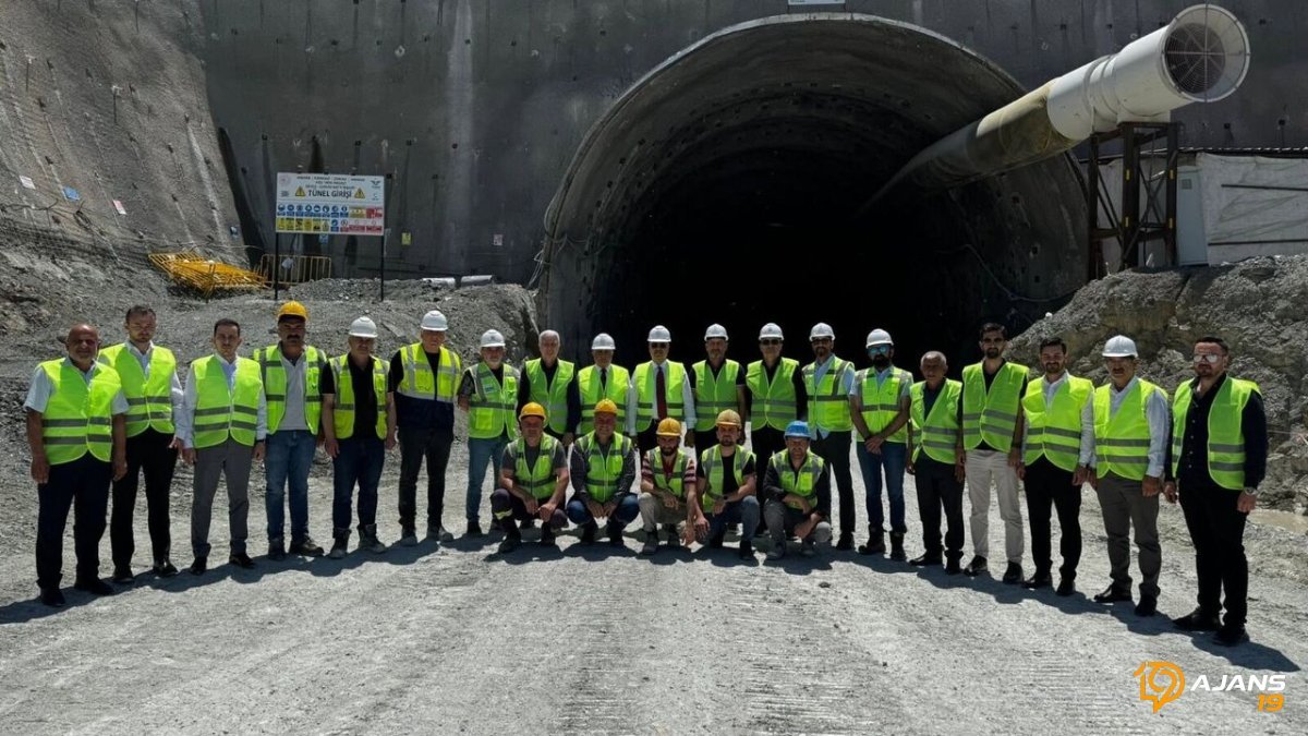 İstanbul'un Hızlı Tren Hayali Gerçeğe Dönüşüyor: İlk Raylar Eylül'de Çekiliyor!