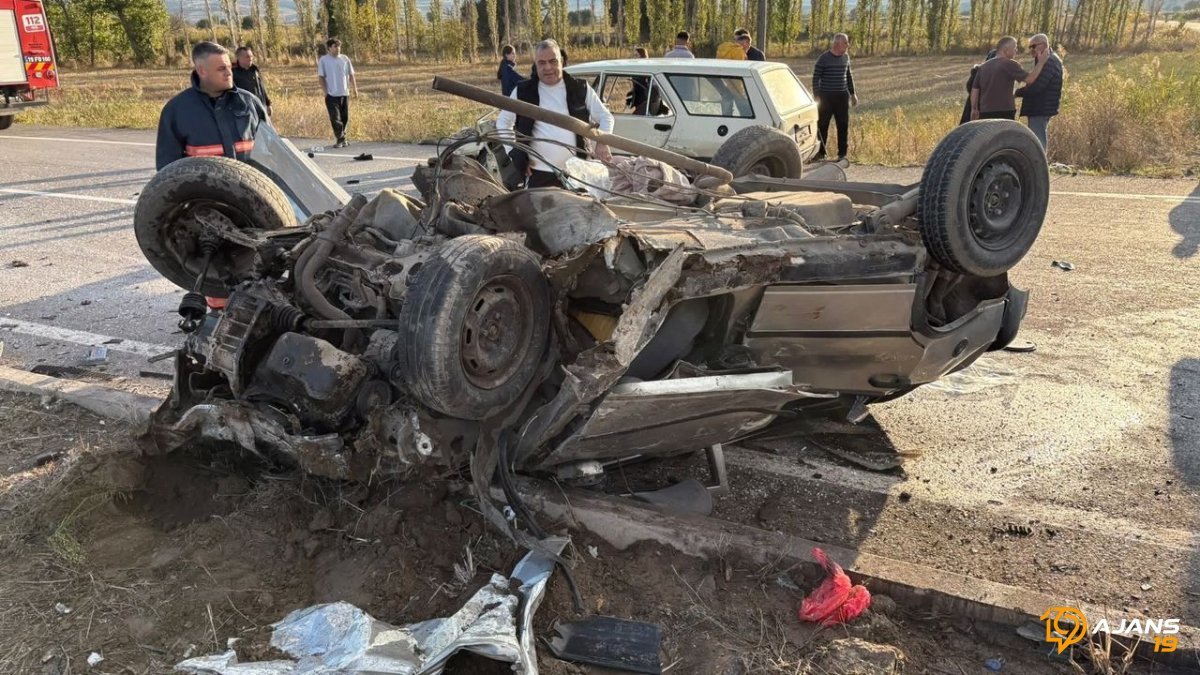 Çorum-İskilip Yolu Kan Kırmızıya Boyandı: 7 Yaralı, 4'ü Hayati Tehlikede! Kaza Yerinden İlk Görüntüler