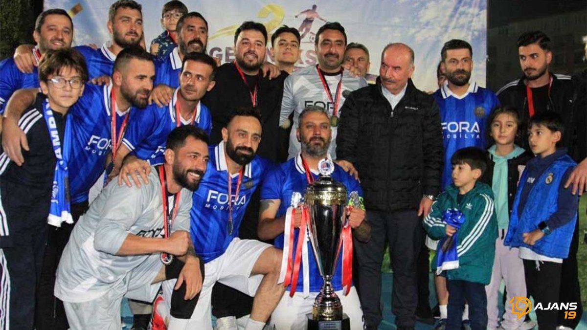 Penaltılarla Gelen Şampiyonluk: Çorum'da Köylerin Dev Futbol Arenası Nefes Kesti, Şampiyon Kınık!