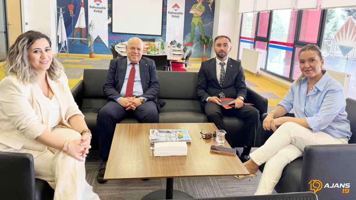 Bakan Hırka'dan Bahçeşehir Koleji'ne Vurgulu Ziyaret: Eğitimde Yeni Vizyon Vurgusu!