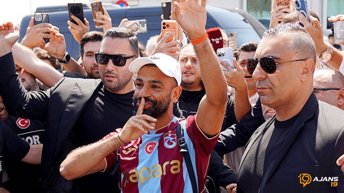 Bordo-Mavili Yetkililerden Liverpool'a Görülmemiş Teklif: Sahaya Adı Konmayan Yıldız İmzayı Atıyor Mu?