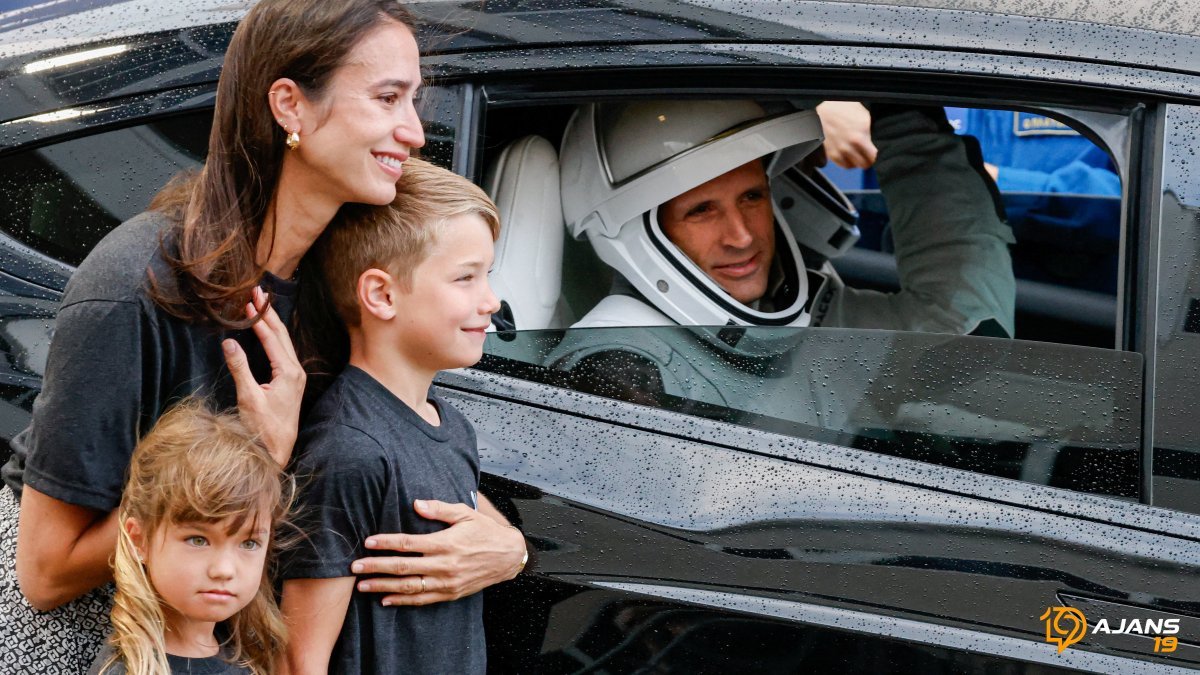 Uzaydaki Astronot Baba Oluyor: 3. Kez Doğuma Tanıklık Edecek!