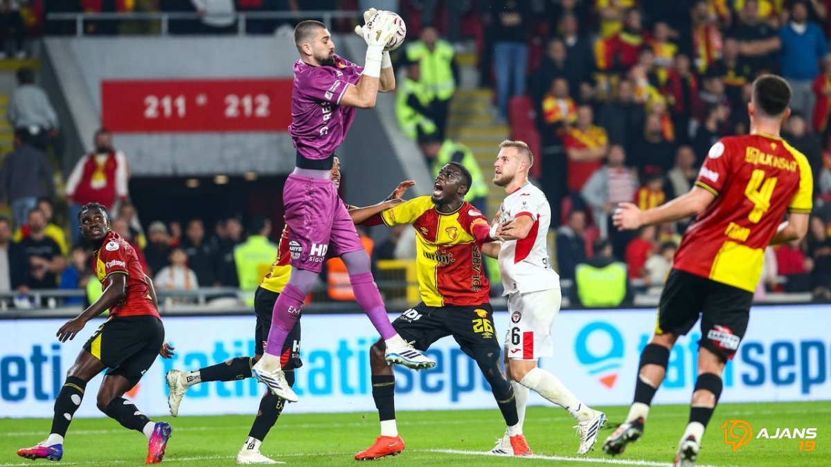 Arca Çorum FK Gol Sevinci Unuttu: 8 Maçlık Sessizlik Bozulamadı, Taraftarlar Şokta!