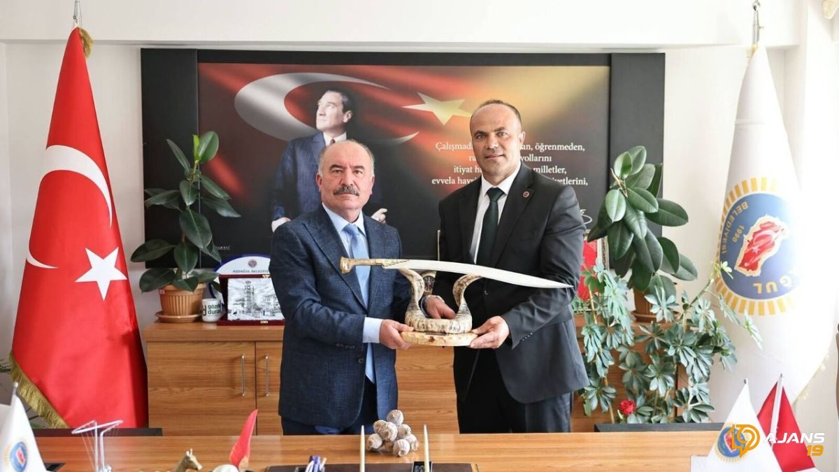 Vali Çalgan'dan Şaşırtan Ziyaret: Aşdağul'da Neler Oldu? Vatandaşlarla Sürpriz Buluşma!