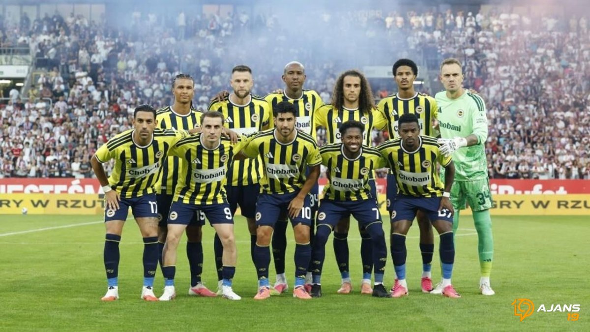 Süper Lig Başlıyor: Tarihi Rekabet Mi, Sürpriz Fırtınası Mı Kopacak? Devlerin Sahaya İnişi Nefes Kesecek!