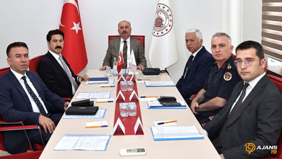 Valilikten Kritik Hamle! Asayiş Güvenlik Zirvesi Toplandı: Alınacak Yeni Tedbirler Neler?