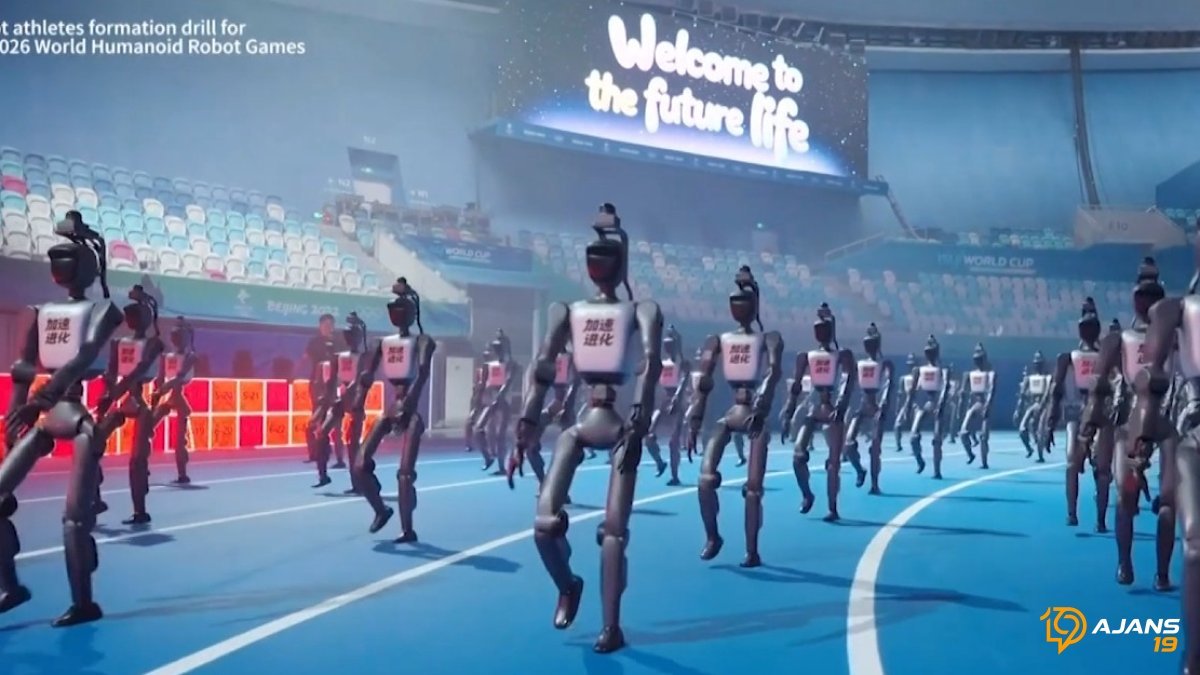 İnsan Gibi Hareket Eden Robotlar Piste Çıktı: Pekin Nefes Kesti!