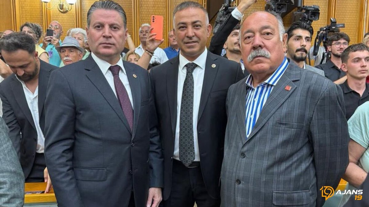 Büyük Buluşma: Solmaz ve Tahtasız'dan Kritik Grup Toplantısı! Siyasi Kulisler Karıştı!