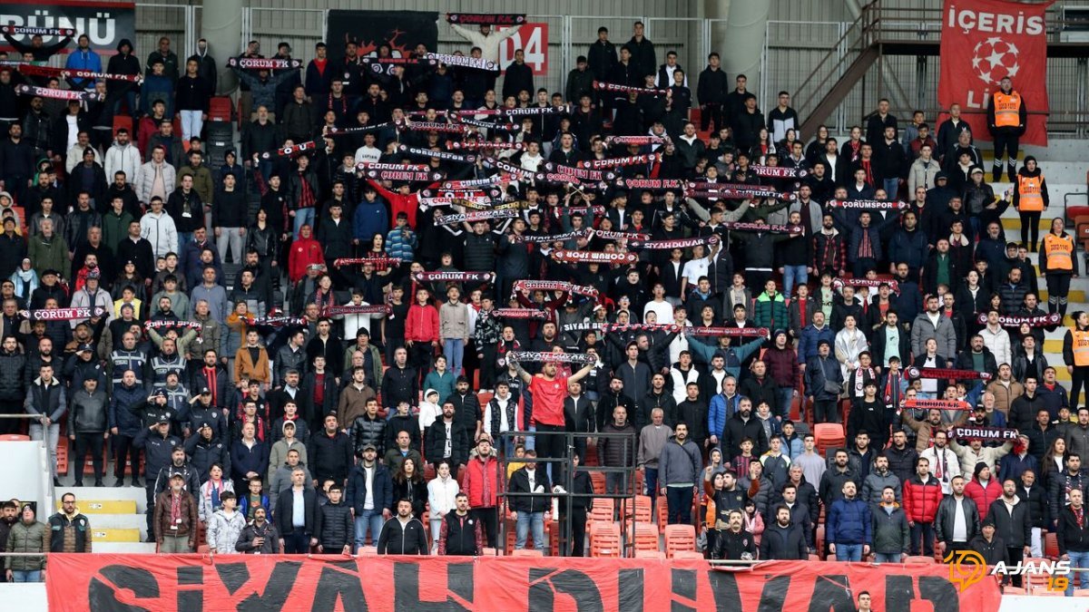 Taraftarlar Çıldırıyor! Arca Çorum FK'nın Dev Maçı İçin Nefesler Tutuldu: Tribünler Dolacak!