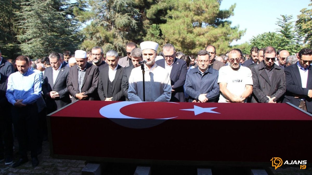 Yıllar Sonra Gözyaşları Sel Oldu: Acı Vedanın Ardındaki Gerçek Ağızları Açık Bıraktı!