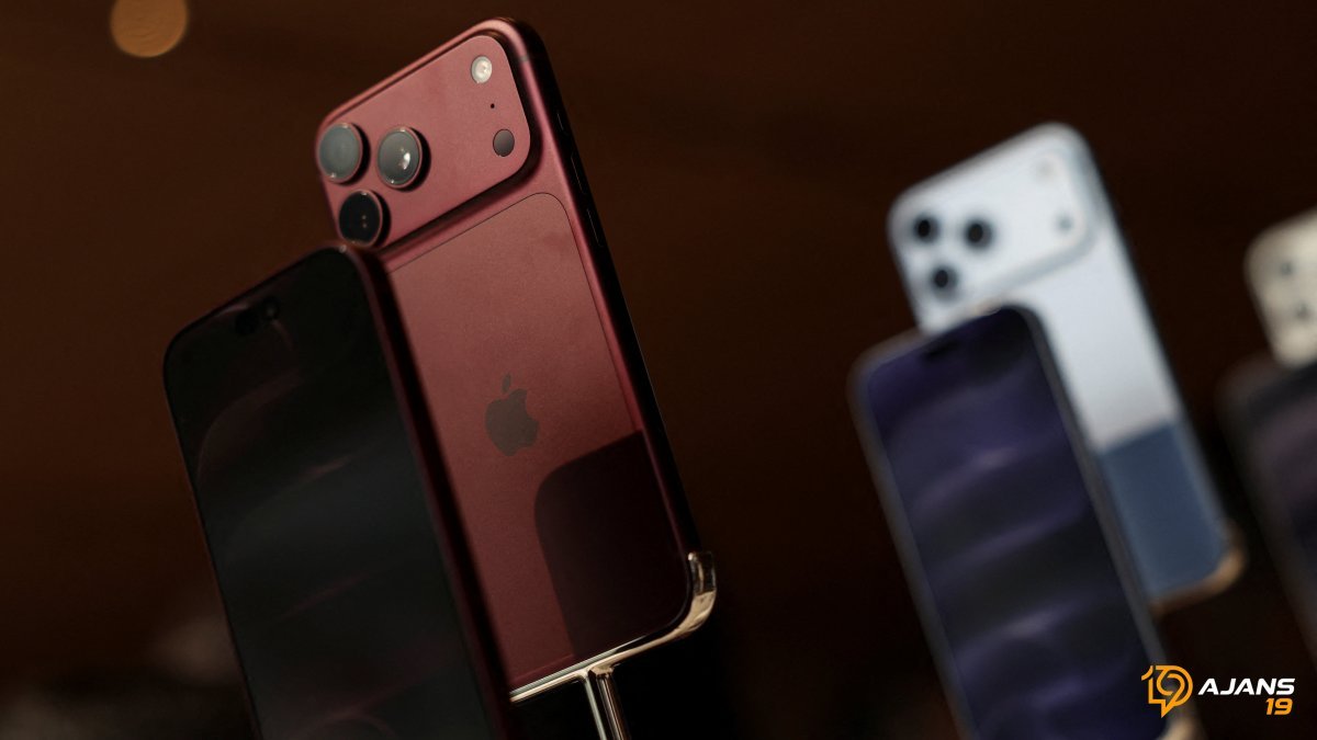 IPhone 18 Serisi Türkiye'de! Apple'ın En Yeni Amiral Gemileri Sahneye Çıktı: Fiyatlar Dudak Uçuklatıyor mu?