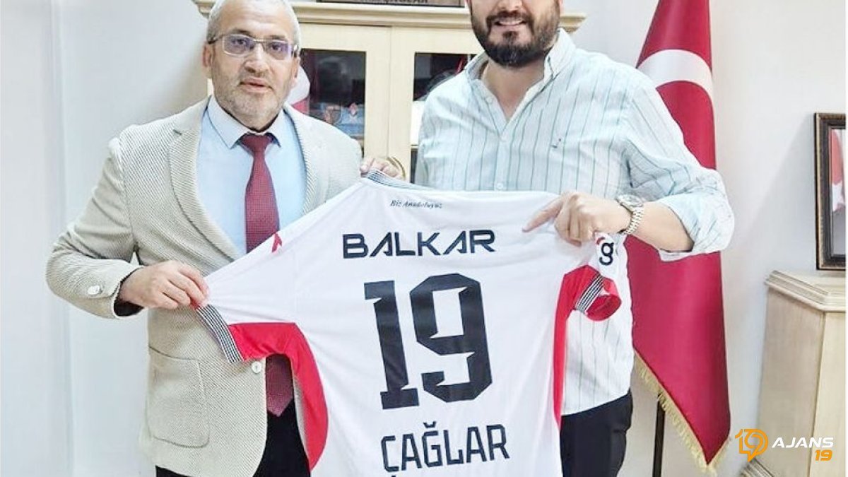 Çorum FK'nın Geleceği Masada: Altyapıdan Önemli İsim, Milli Eğitim Müdürü Çağlar'la Buluştu!