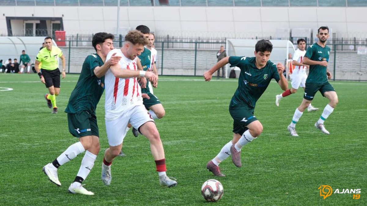 Futbol Sahalarında 2025-2026 Sezonu Veda Etti: Yıldızlar Parladı, Rekorlar Kırıldı!