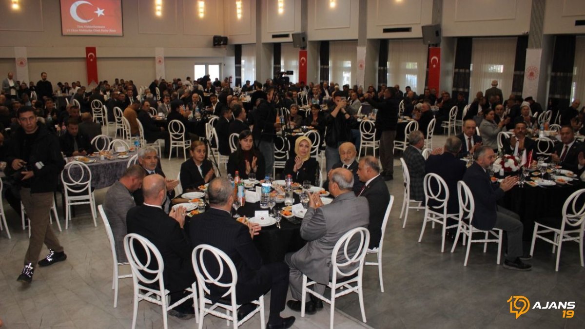 Çorum'da muhtarlar onuruna yemek