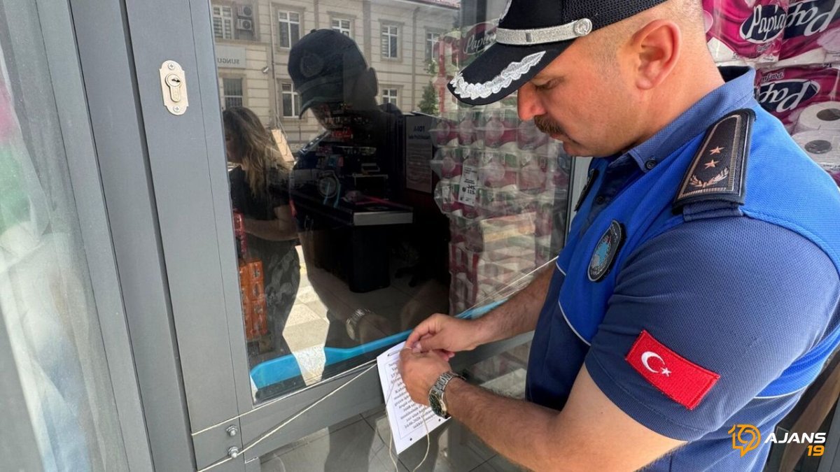 Raftan Kaldırılan Ürünler ve Kapıya Dayanan Mühür: Zincir Market Şubesi Neden 1 Günlüğüne Faaliyetine Ara Verdi?