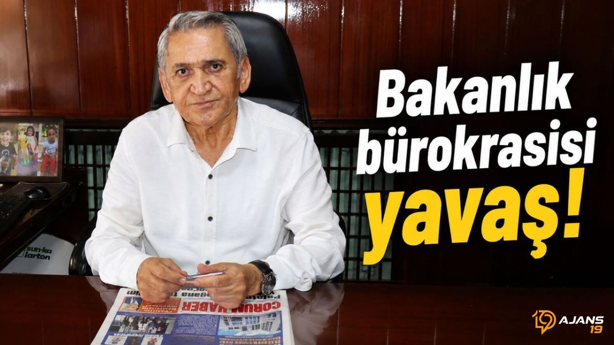 Demirel'in Tarihi Sözleri Yıllar Sonra Gündemde: Bürokrasinin Hantallığı Yatırımları Engelliyor mu?