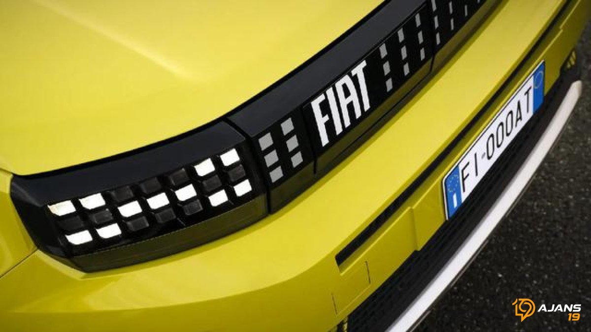 Fiat Sahneye Yeniden Çıkıyor: Efsanevi 2CV'nin Rakibi Geliyor! Fiyatı Dudak Uçuklatacak Mı?