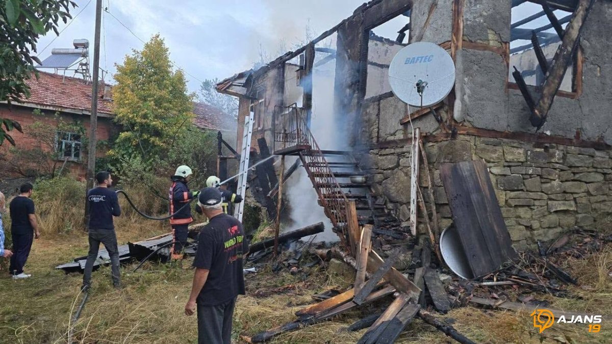 İskilip'te Korkutan Yangın: Alevler Evi Yuttu, Geriye Kül Döndü!