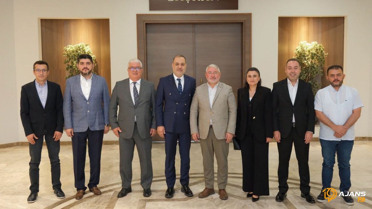 Gökhan Kerman ve Ekibinden Başkan Aşgın'a Ziyaret: Çorum'un Geleceği Masaya Yatırıldı!